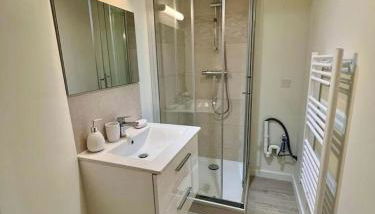 l'Apparté Saint Michel - T1bis - Métro - TRAM - Foto 5, Other