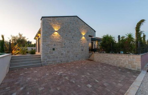 Beautiful Home In Tar - Foto 20