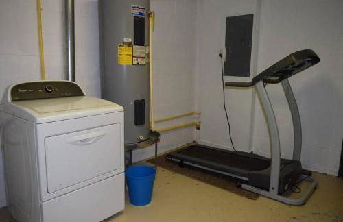 Home In Greenville 4 bedrooms, 4 beds, 2 baths - Foto 17