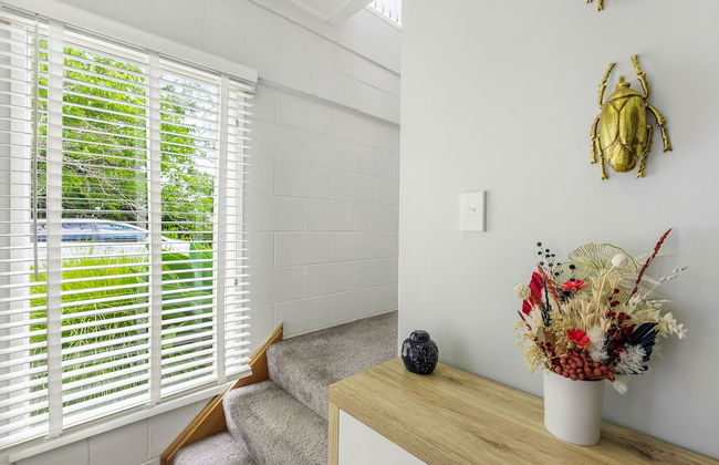 Inner City Retreat - WiFi - Netflix - Photo 39