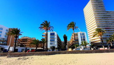 Primera línea, vistas al Castillo, Avda Papa Luna 10 - Photo 4