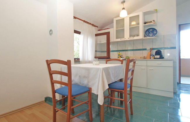 Apartment 1665 - Photo 13