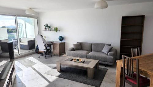 Bel Appartement avec Terrasse et Clim - Foto 4