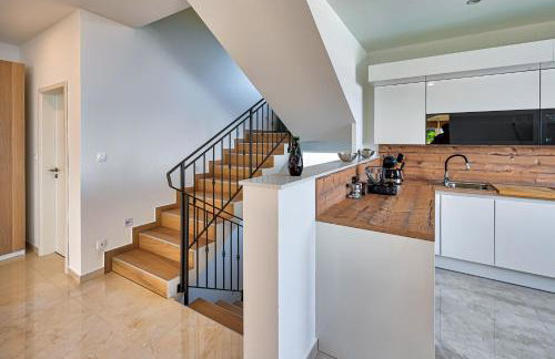 Villa Esarjo with Heated Pool and Sea View - Foto 31