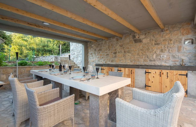 Villa Jatica - Luxury in the Wilderness of Makarska - Photo 17
