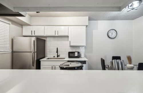 The Landry 255 Spacious and Cozy 1 Bedroom 1bth - Foto 10