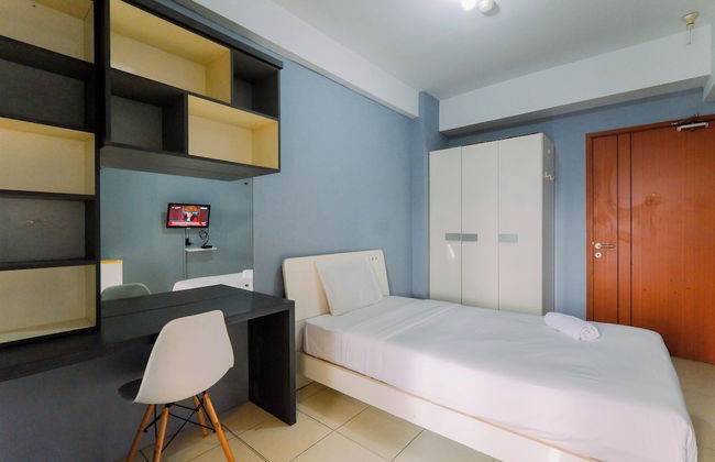 Best Deal And Cozy Studio At Apartment Margonda Residence 4 - Photo 3