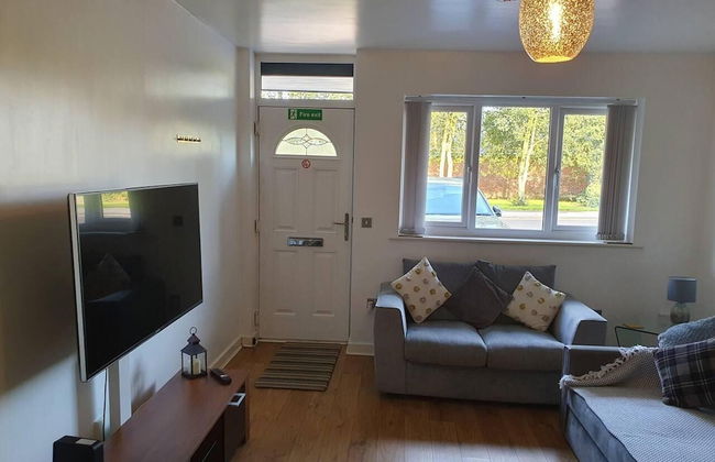 Immaculate 2-bed Apartment in Leigh - Foto 11