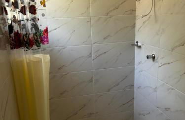 Casa de temporada em Lindoia - Com piscina e churrasqueira - Foto 17