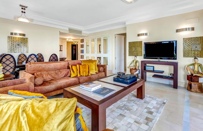 YOLO Spaces – Sotogrande Marina Boutique Apartment - Foto 14