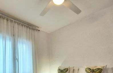 Vila Sitges, big house with pool - Foto 27