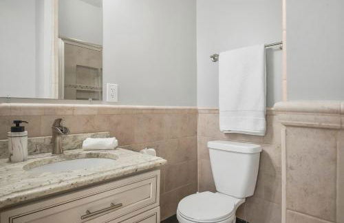 The Castle 3 Condos for Family Friends & Business - Foto 35