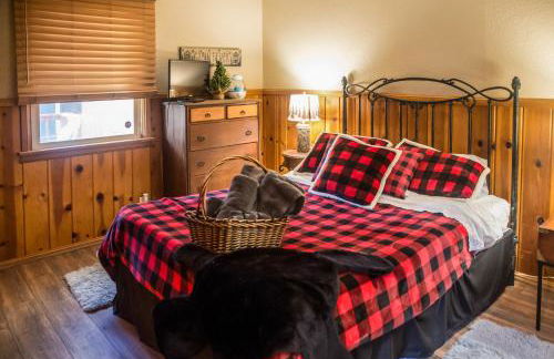 Crestline Cabin Close to Lake Arrowhead and Skiing - Foto 12