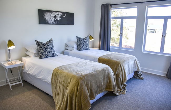 Saints Rest - Photo 5