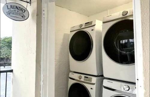 Miami International Airport 2 - Photo 30