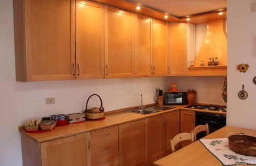 Comodo appartamento in Sila Moccone-Camigliatello - Foto 5