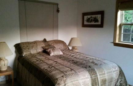 Cozy Riverside Cabin with Private Hot Tub in Rileyville, Virginia - Photo 4