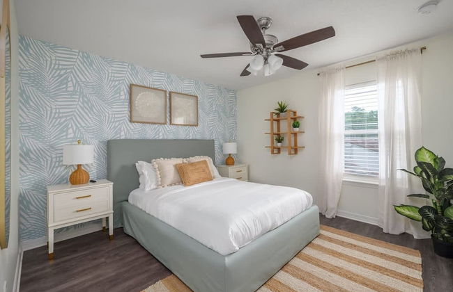 Fun Airy Florida Vacation Home With Private Pool - Photo 25