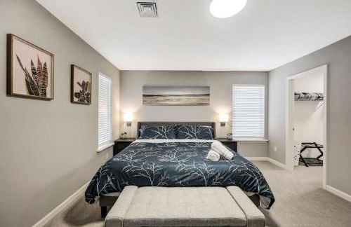 Modern 5BR, Kid-Friendly Home In Poconos with Pool Table - Foto 73