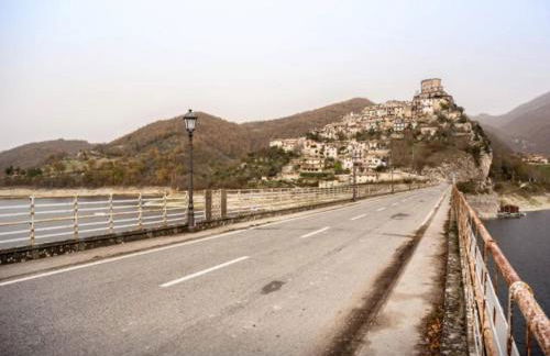 Attico con Terrazza panoramica - LAKEHOLIDAY IT - Foto 80