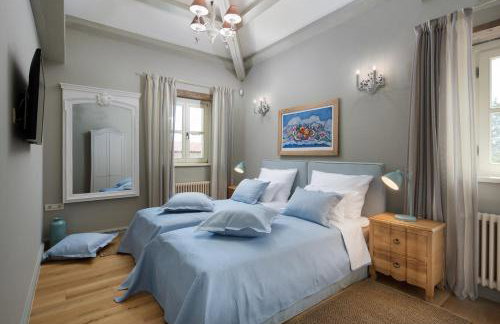 Villa Elena with private pool and sport courts - Foto 11