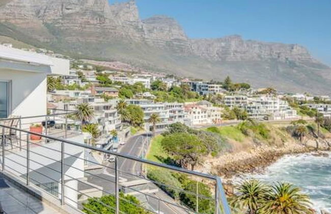 Immaculate Penthouse w Views Splash Pool CBT Penthouse - Photo 25