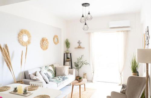 Julie's Home Παραλία Ακράτας - Foto 1