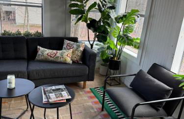 Poconos Chalet -Kayaks- HotTub-Karaoke-Lake - Foto 21