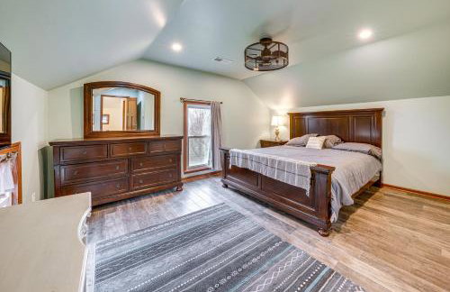 Charming Tonica Farmhouse with Private Yard! - Foto 13