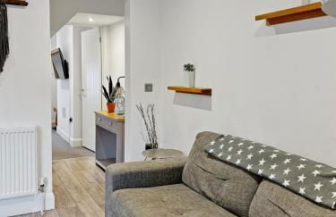 Amaya Six - Sleeps 4 - Modern 1 bed Apartment - Newly renovated - Central Location - Grantham - Free Gym Access - Foto 4