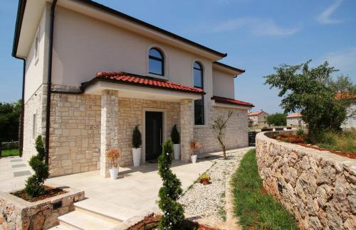 Luxury Villa Sara with Jacuzzi in Malinska - Foto 28