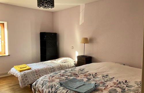 Gîte spacieux 8 personnes - Saint Joseph des Bruyères 1814 - Foto 4