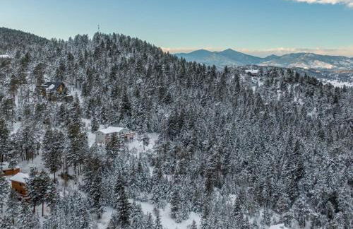 Mountain Top Getaway With A Hot Tub - Foto 8