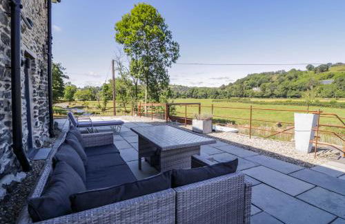 Plas Glan Yr Afon - Photo 55