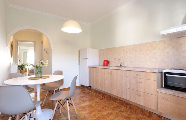 Marina Beachfront Apartment by Konnect, Ipsos Corfu - Foto 8