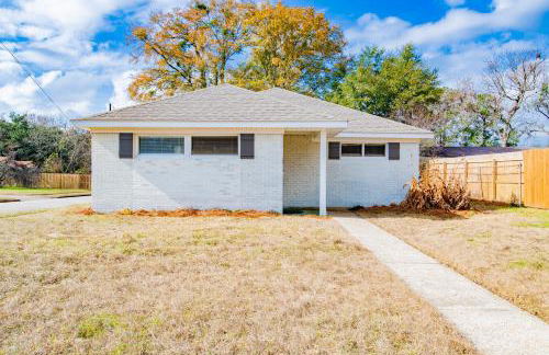 House in Mobile Newly Renovated! Quiet & Centrally Located! - Foto 14