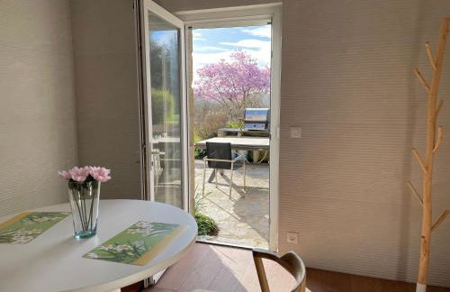 Les Hauts de Locmiquel apartment with private heated pool - Photo 1