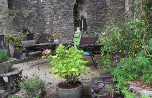 Manor House Annex - Sleeps up to 6 People - Photo 45