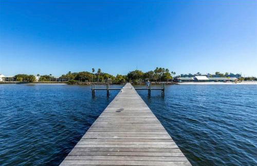 Perfect getaway with pool, hot tub and world class views - Foto 22