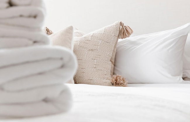 Private Luxury Oasis w Pool HT Parking - Photo 41