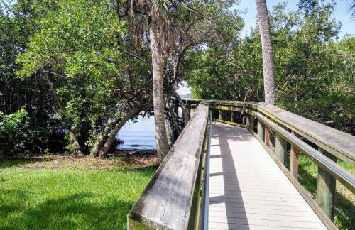 Lemon Bay Cottage in Historic Englewood Village - Foto 17