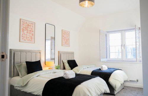 Luxurious 3-Story Townhouse, sleeps up to 10! - Foto 26