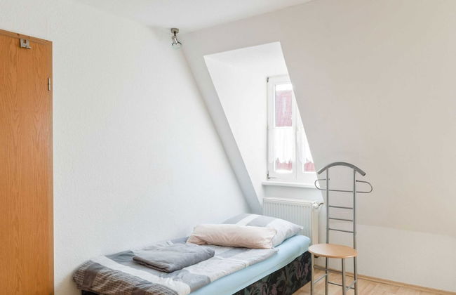 Apartment in the Resort of Ballenstedt am Harz - Photo 4