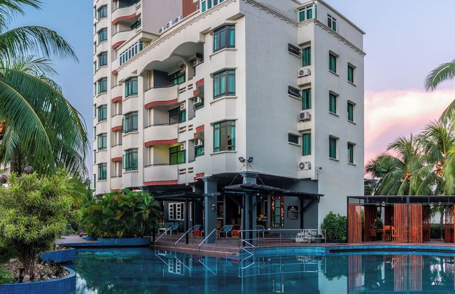 Century Bay Private Residences - Photo 1