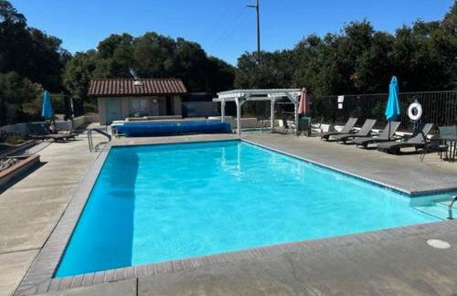 Blacklake Resort Vacation Rental Nestled on the 9t - Foto 21