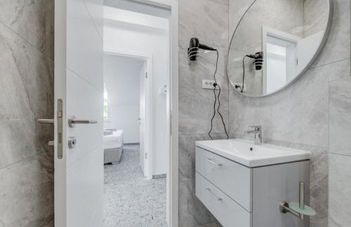 Deluxe Seaview Villa KENNEDY III - Photo 35