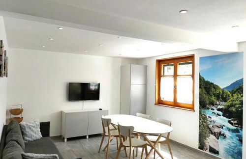 Gîte 829 Montagnes du Jura avec Spa et Sauna classé 3 étoiles - Foto 10