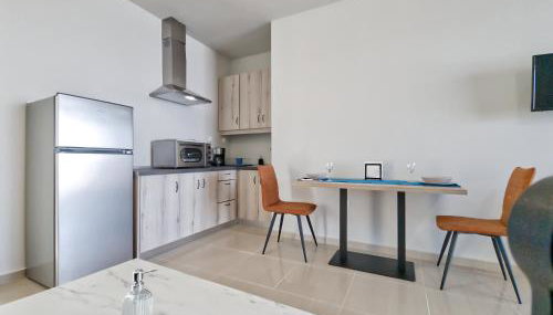 Epipleon Luxury Suites -105- Δωμάτιο 35τμ με βεράντα 35τμ μπροστά στη θάλασσα - Foto 3