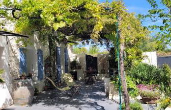 Location appartement dans mas provençal - Photo 9