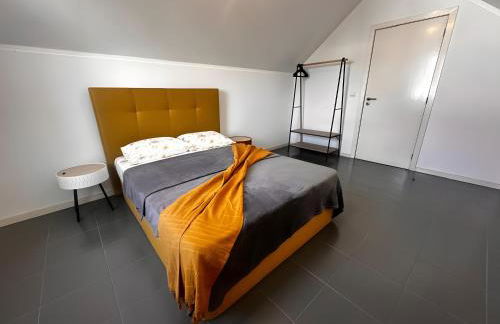 Renovated Historic House T2 - Foto 13